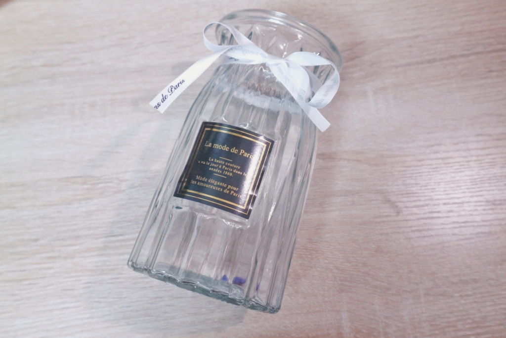 100均　インテリア雑貨　おすすめ雑貨
安い　ダイソー(DAISO)　フラワーベース　花瓶